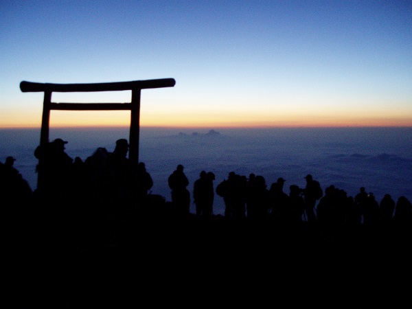 富士山で登山するなら服装は大事！